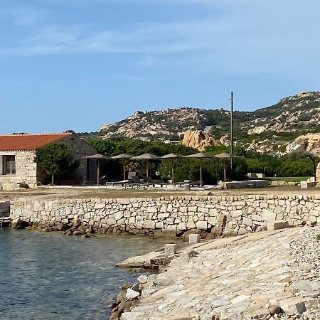 Appartamento Il Caracolo A Cala Francese ラ・マッダレーナ エクステリア 写真