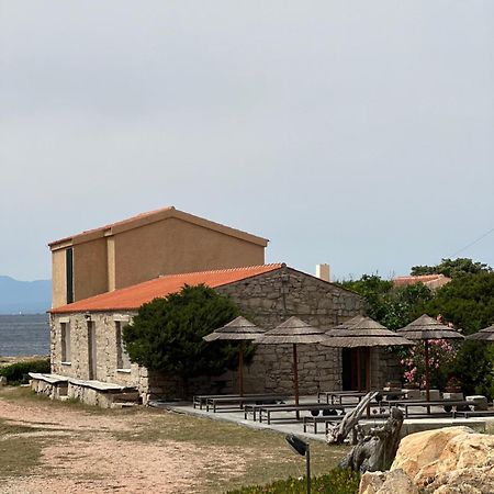 Appartamento Il Caracolo A Cala Francese ラ・マッダレーナ エクステリア 写真